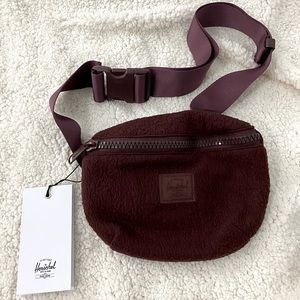 Herschel 14 Hip / Belt Bag Sherpa - Plum Maroon